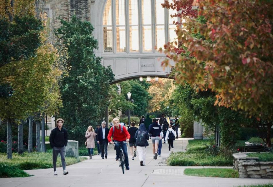 college_students2b_2063.jpg
